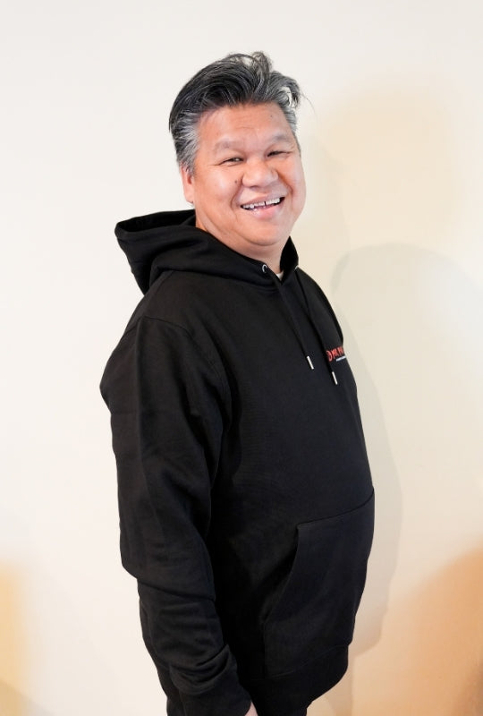 Original Mr. Phung Hoodie – Schwarz mit Panda (Backprint)